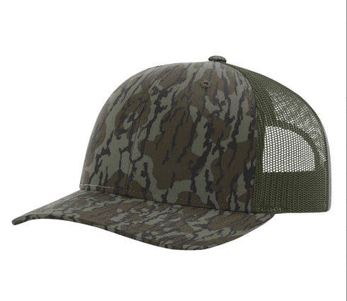 Mossy Oak Bottomland Trucker